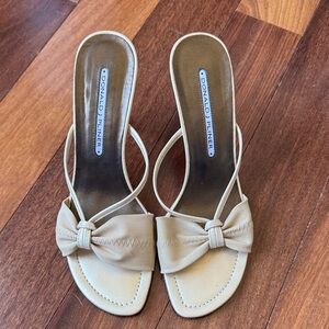 Donald J. Pliner Women's Cream Heeled Sandals